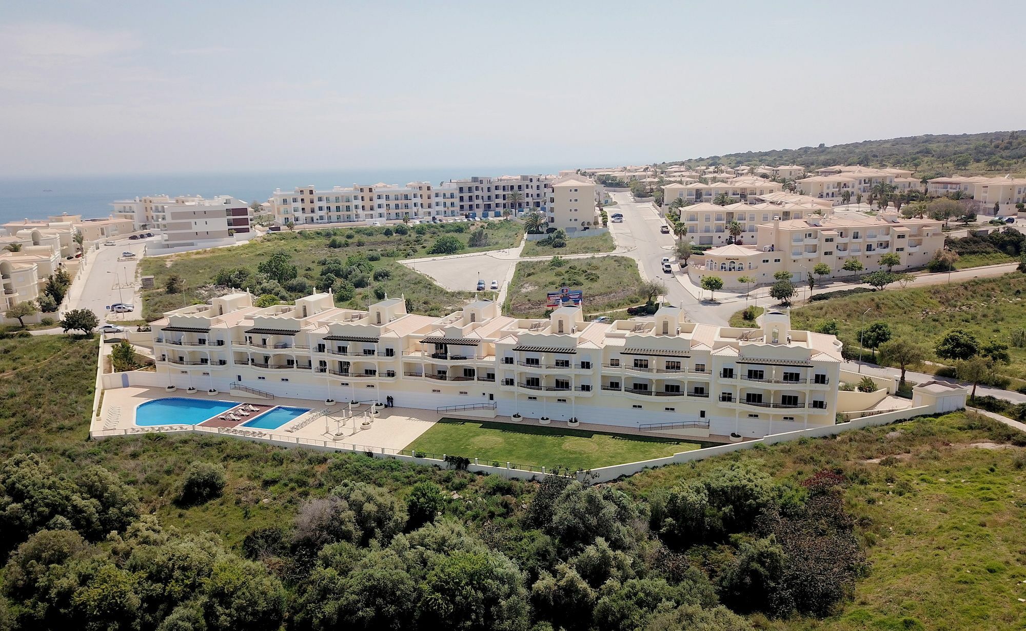 Lagos Bay Plaza Exteriör bild